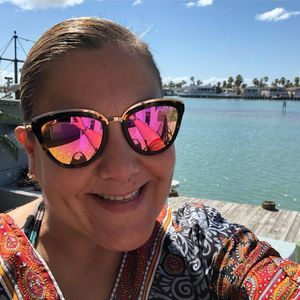 Meet your Posher, Sandy